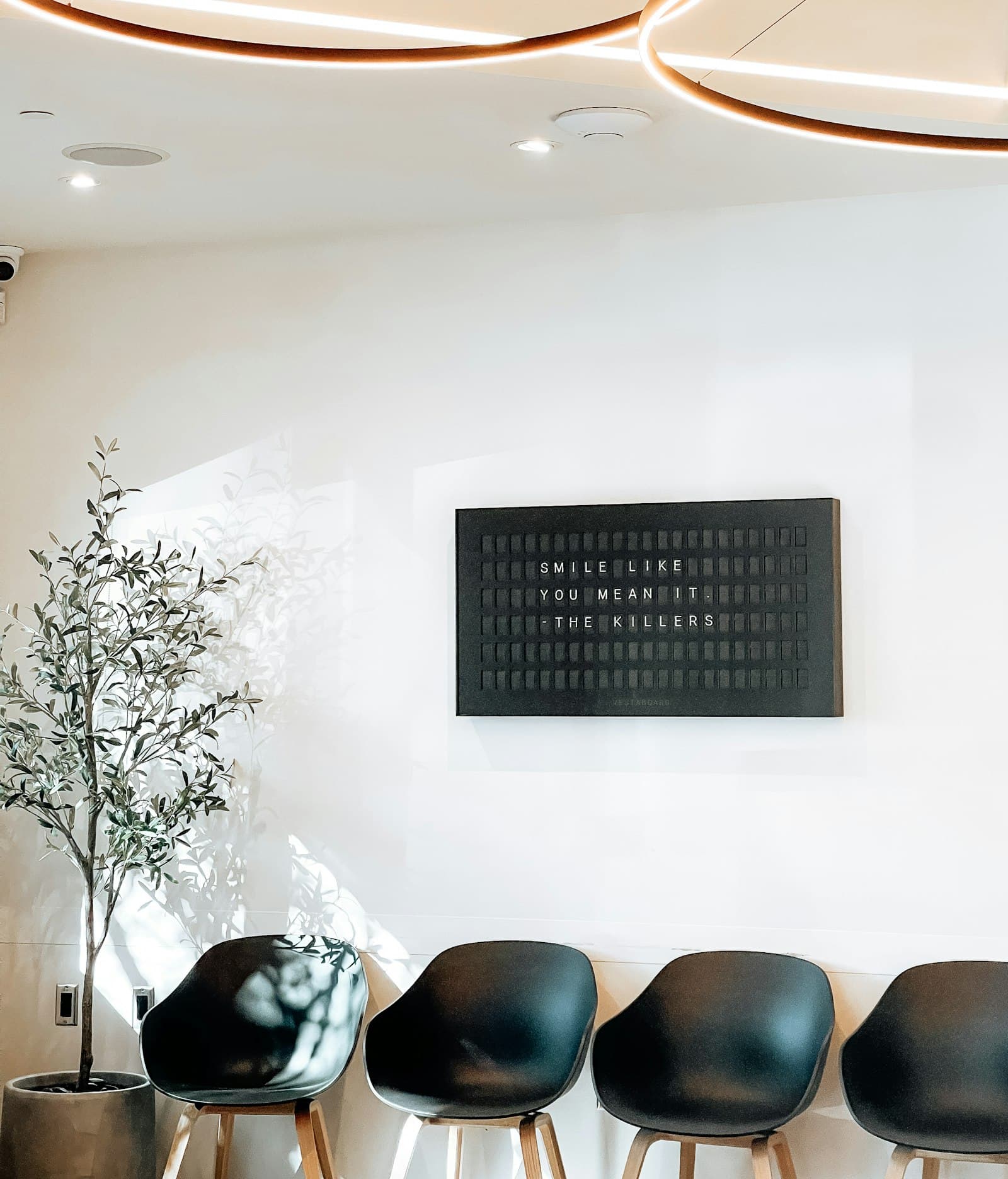 The calm waiting area at the studio